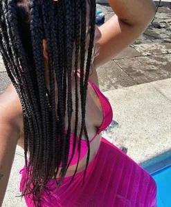 madisoncurt_ Pool Days 💦🙂‍↔️ Pic 4