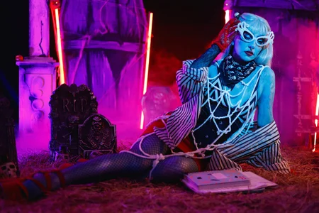 Evangelyne_1 HALLOWEEN SESSION Immagine  5