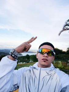 damiam_fiery Day free Pic