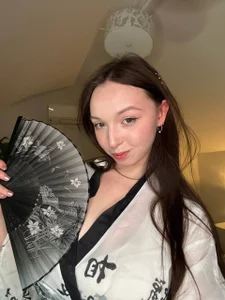 CassieMauzy my new suit for you Foto 4