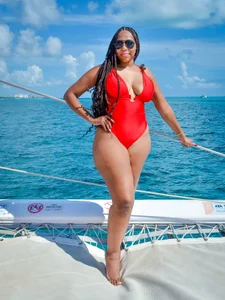 BLACK_ROSSE_1 Holidays Pic 4