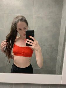 Public de FancyFire_  2 Imagens