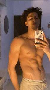 Kris_Khalifa69 MYSELF Pic 3