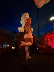 Scarleth_Hot1 shopping  3. fénykép