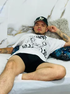 A little tenderness and a lot of fire 🔥💋 od Enzo_Turner  2 snímek