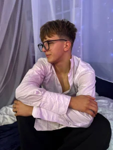 travis_wolf_のPublicの 6枚の写真