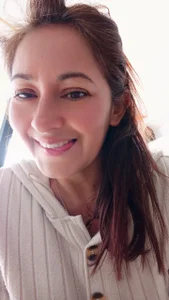 maya_hottt top Foto 2