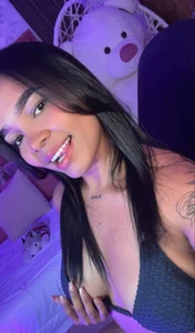 Follow me💜💖 de lia_malak  2 Imagens