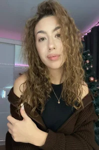 KeilaJeschon chasing the sun🌸 Pic 5