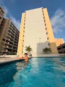 Rayan_Choi I got a little wet 💦🏊🏻‍♂️  2. fénykép