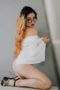 AmbarSantany: Latin charm 🎀😍 ( фото)