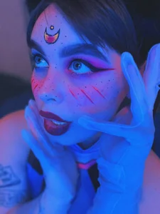 Public od MoziRixis  6 snímek