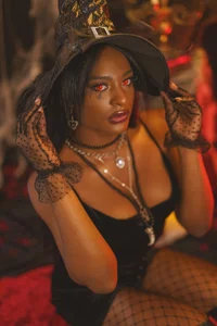 nahomi_campbell my magic spell Pic