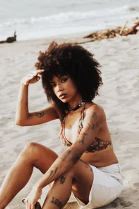 I love everything about me od Cooper-Reds  2 snímek