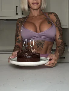 Mia_LatinaX Public Pic 6
