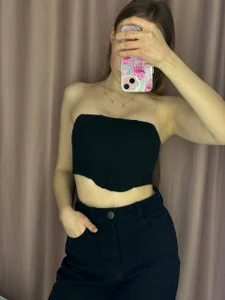 Taisiyavankova Public  2টি ছবি