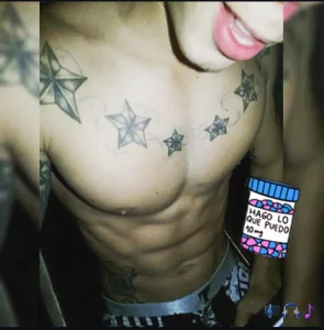 HotSinlge Public টি ছবি