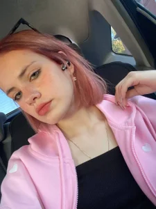 cheturanova Wink and a Smile 😘💫 Pic 4