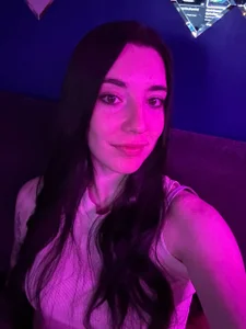 Curious_Lily Public صورة واحدة|Curious_Lily Public صورتان|Curious_Lily Public  6 صور|Curious_Lily Public  6 صورة