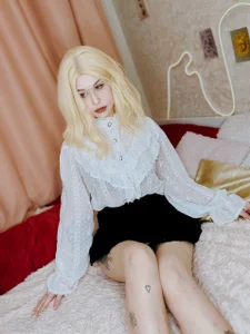 EllieHeartPublic图片 2