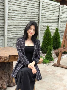 ElenoreNaughton Public 사진 5