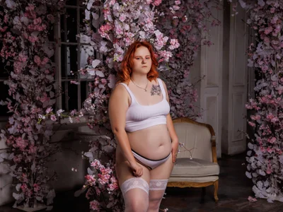 Mia_Bows princess Pic 4