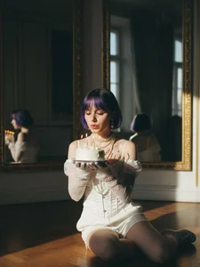 KellePourier Whisper of Desire Immagine 