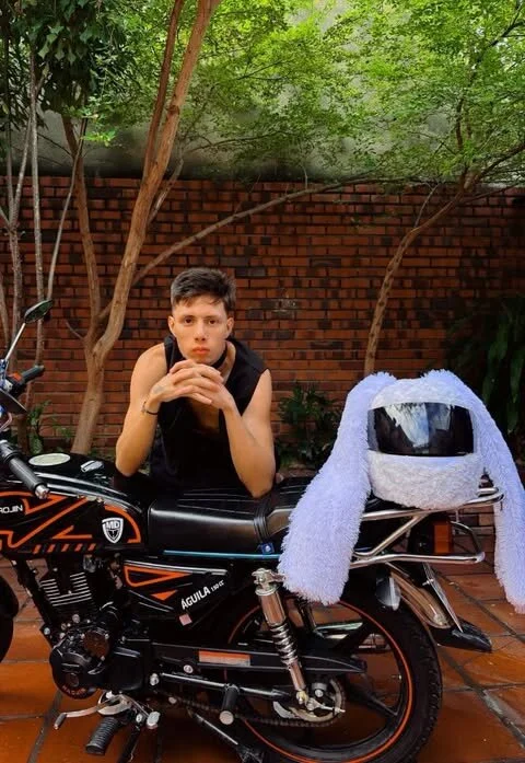 Didi_hard Public . fénykép