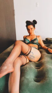 Green de GabiMorgan  2 photos