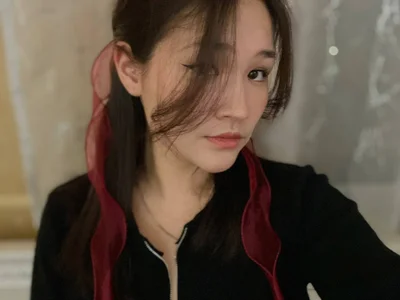 LipDipTalk Public صورة واحدة|LipDipTalk Public صورتان|LipDipTalk Public  2 صور|LipDipTalk Public  2 صورة