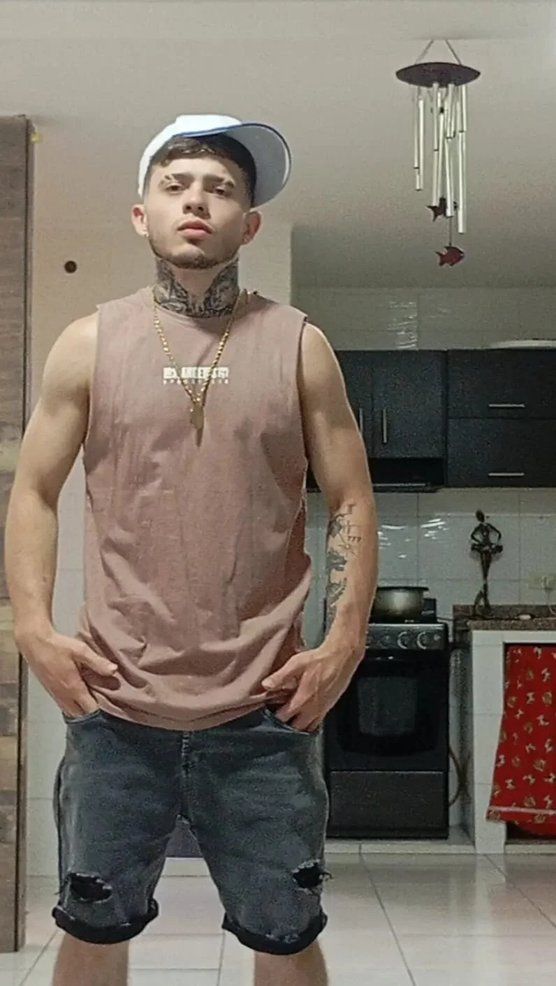 zeus_eddy Public 사진 2
