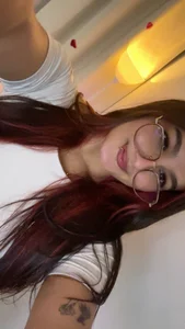 Abby_Raschell 💝 টি ছবি