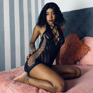 Shantal-Exotic Hey im back 🥵 Pic