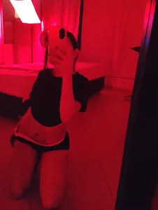 selene_hohir The red! ♥️ Pic