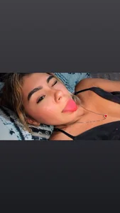 _YOUMODELFAVORITE Public Fotka 2