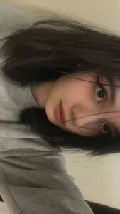 04.03 de BeatrisRosel  2 Imagens