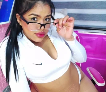 Bicky_24の💋WHITE💋の 5枚の写真