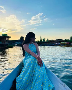 Anamika_Kapoor Public Pic 3