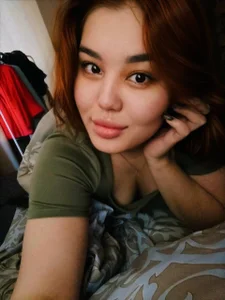 MolotovGirl01 Public Pic