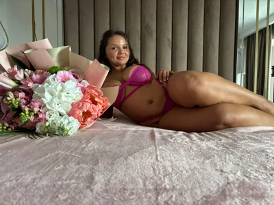 CelesteBailey Birthday girl 🎂🎉🎉 Pic 7