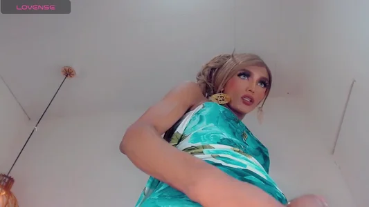 Oriana_braomの🫦 Tongue Out, Cam On 🎥の 7枚の写真