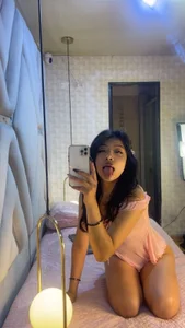 Fuck and fill me with milk 💦🔥 de Ameliatrevicott  2 Imagens