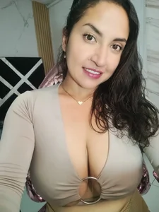 ♥
