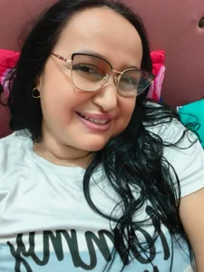 Gia_Nahomi hello Pic 2