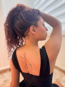 MiaFrieren my pretty cut of my fiery laughs Poză 2