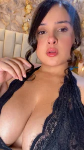 cloe_galee Crave it Pic 3