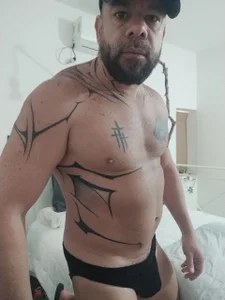 Public de LatinoSensual45  2 Imagens