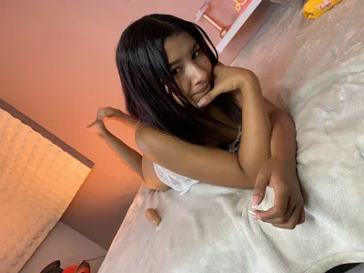 Sofia_Atelier Im Little Shy 🙈 Pic 2