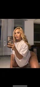 Karyrios Your favorite blonde girl👩🏼✨ Pic