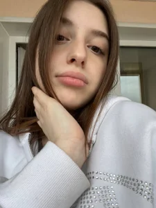 LeanneDinkle cloudy day Immagine  4